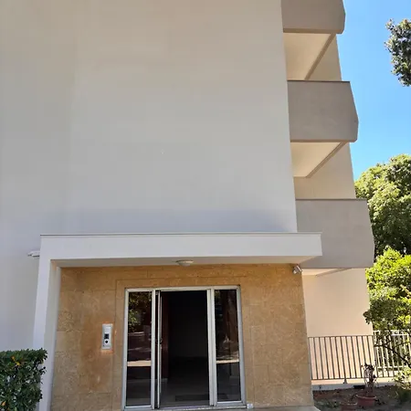 Beau 300 M De La Avec Parking La Ciotat